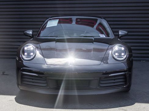 Certified 2024 Porsche 911 Carrera T RWD image 7