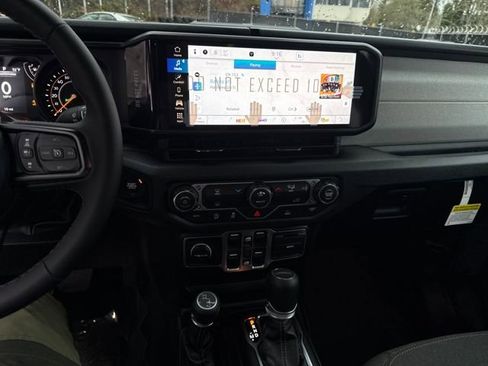 New 2026 Jeep Gladiator Sport image 21