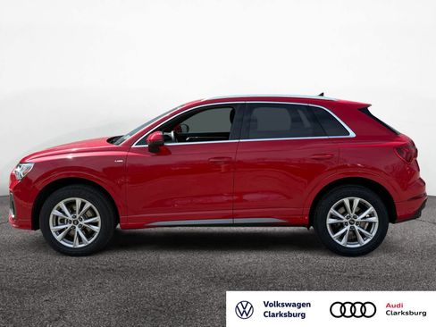 Used 2025 Audi Q3 2.0T Premium AWD/4WD image 2