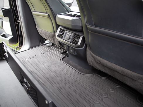 Used 2018 Ford F150 Lariat w/ Equipment Group 502A Luxury RWD image 22