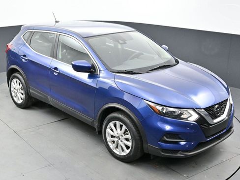Used 2022 Nissan Rogue Sport S FWD image 34