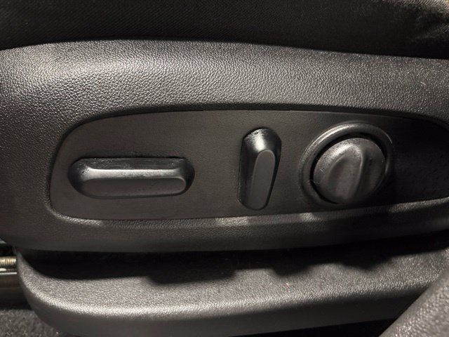 Used 2019 Chevrolet Equinox LT FWD image 13