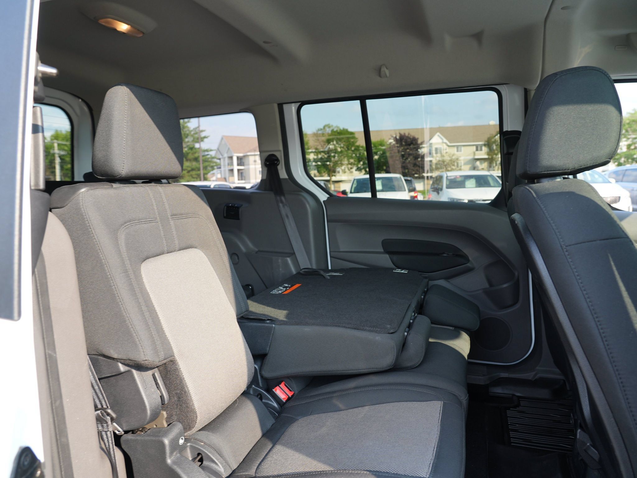 Used 2019 Ford Transit Connect XL FWD image 29