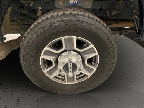 Used 2024 Ford F250 Lariat AWD/4WD image 39