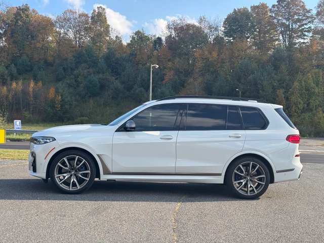 Used 2022 BMW X7 M50i AWD/4WD image 4