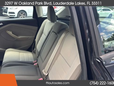Used 2013 Ford C-MAX SE FWD image 23