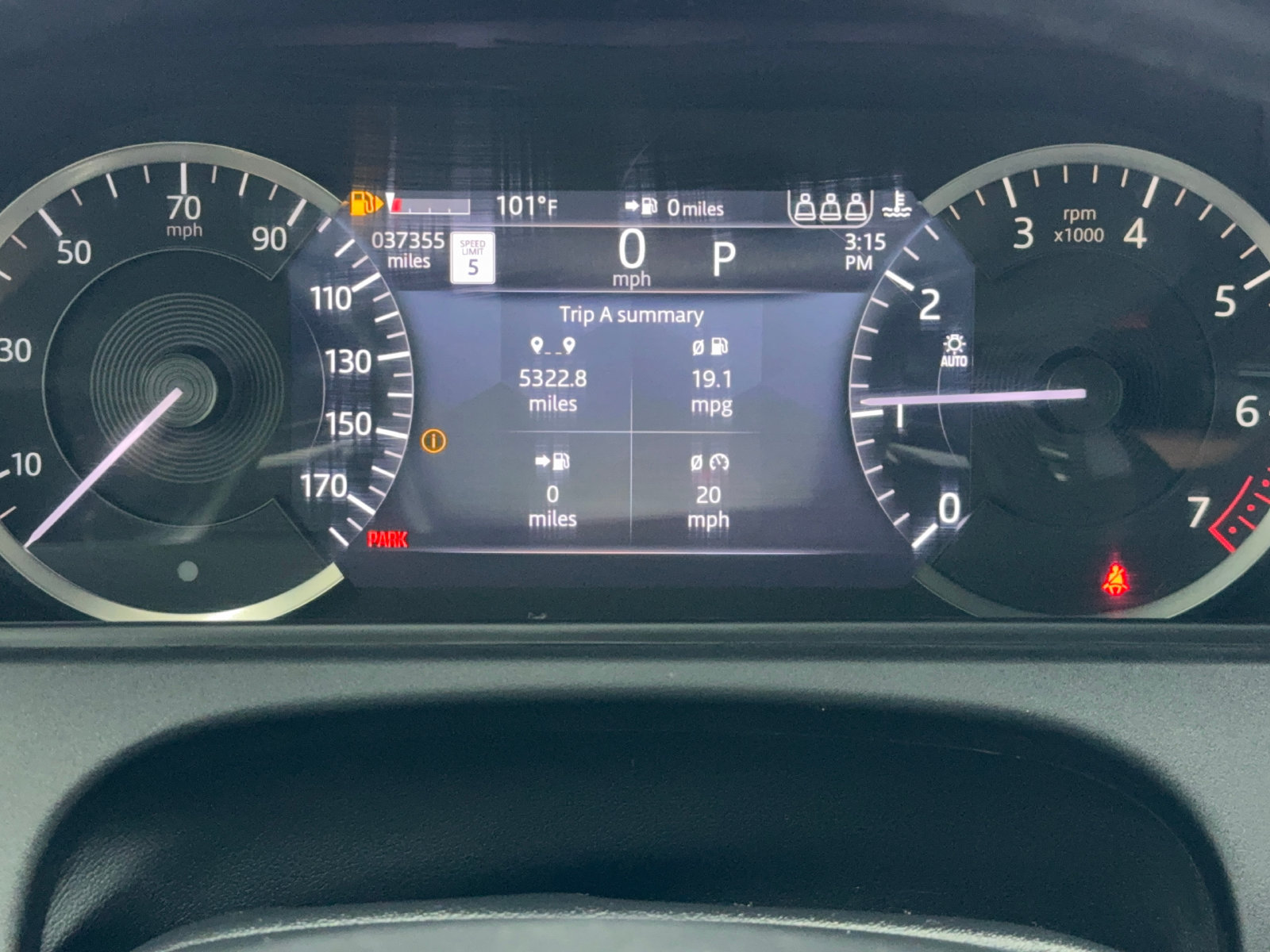 Used 2023 Land Rover Range Rover Velar R-Dynamic S AWD/4WD image 22