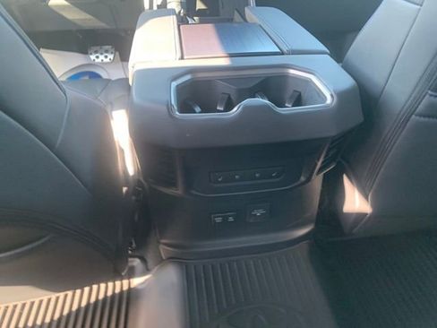 New 2026 Toyota Tundra Limited AWD/4WD image 25