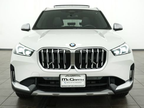 Used 2023 BMW X1 xDrive28i w/ Premium Package AWD/4WD image 7