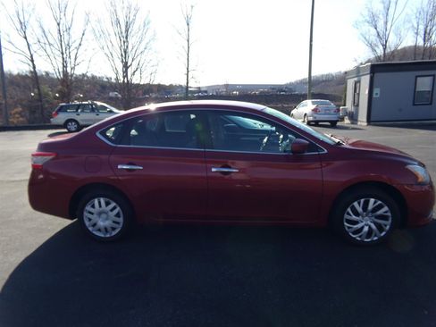 Used 2015 Nissan Sentra SV image 3