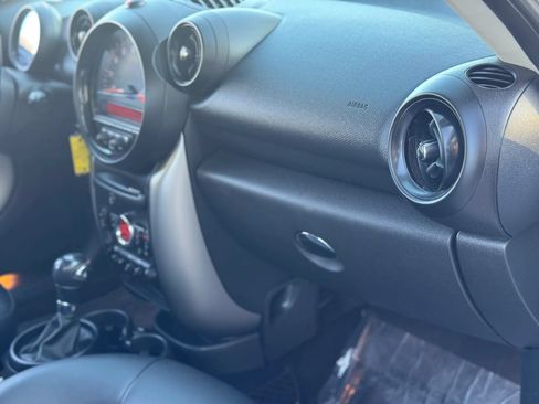Used 2016 MINI Cooper Countryman w/ Premium Package FWD image 37