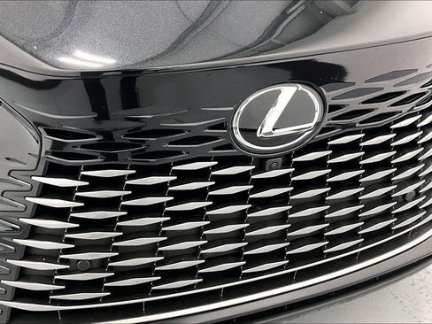 Used 2024 Lexus RX 350 Premium Plus w/ Convenience Package image 29