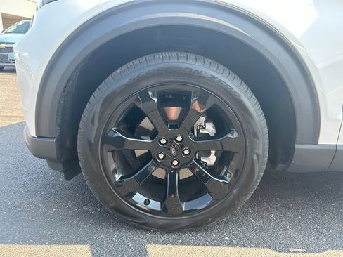 Certified 2022 Ford Explorer ST-Line w/ Class IV Trailer Tow Package AWD/4WD image 12