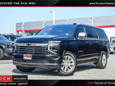 Used 2026 Chevrolet Suburban Premier RWD image 1