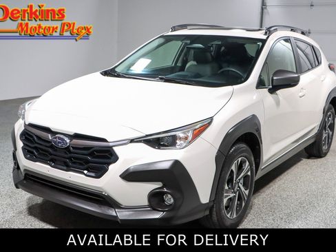 Used 2024 Subaru Crosstrek 2.0i Premium image 1