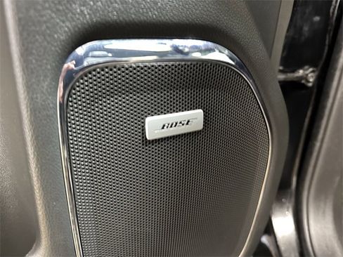 Used 2017 Chevrolet Silverado 1500 LTZ Z71 w/ Realtree Edition image 23