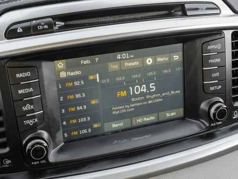 Used 2017 Kia Sorento LX w/ LX Convenience Package image 32