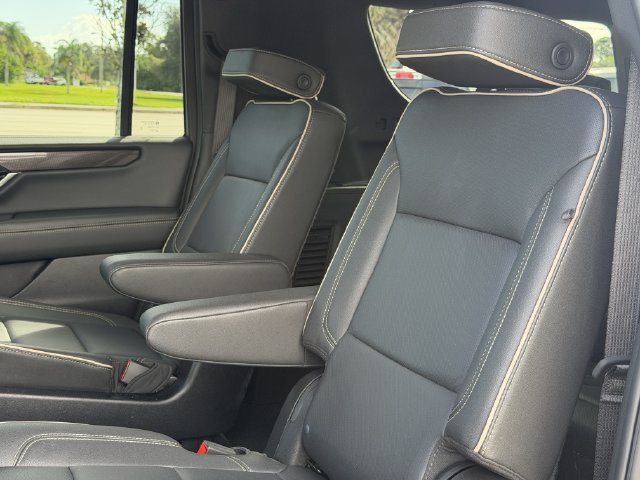 Used 2026 GMC Yukon XL Elevation RWD image 25