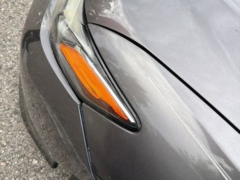 Used 2018 Toyota Camry LE FWD image 16