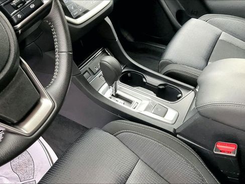 Certified 2025 Subaru Ascent Premium AWD/4WD image 20