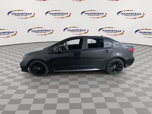 Used 2020 Toyota Corolla SE w/ SE Premium Package FWD image 5