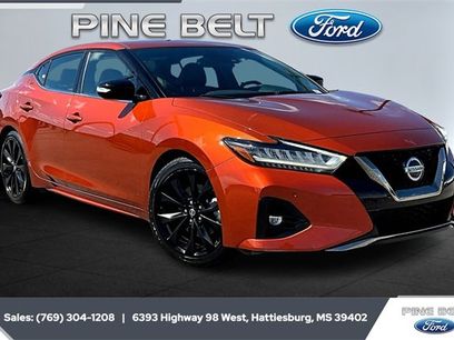Used 2019 Nissan Maxima SR w/ Illumination Package