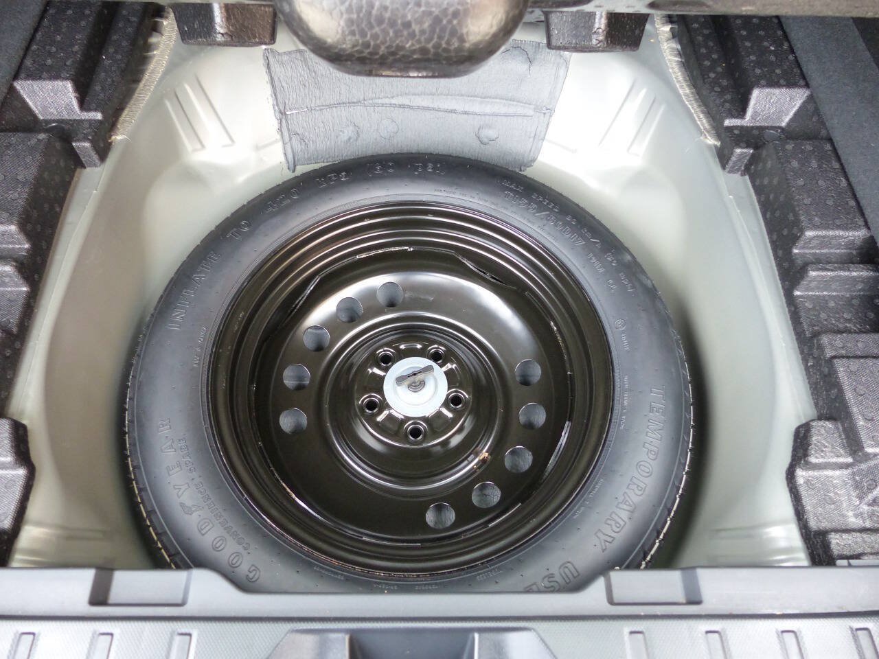 Used 2023 Subaru Outback Premium AWD/4WD image 43