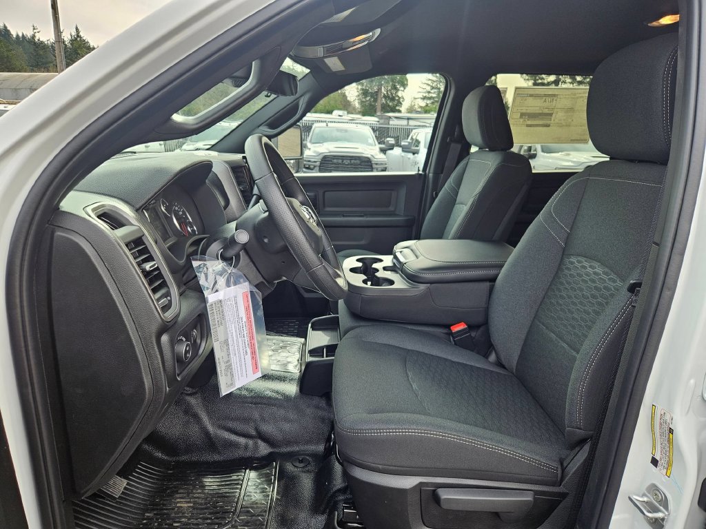 New 2026 RAM 5500 Tradesman AWD/4WD image 12