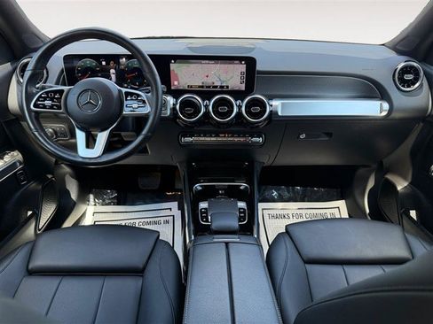 Used 2020 Mercedes-Benz GLB 250 4MATIC image 12