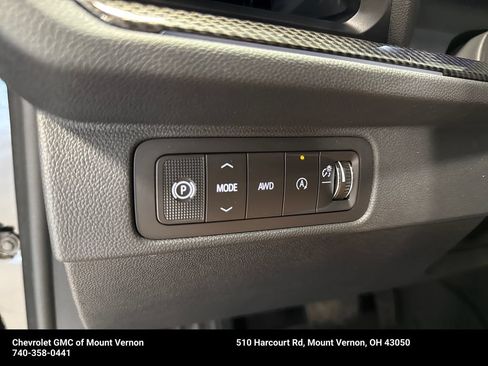 New 2027 Chevrolet Traverse Z71 w/ Driver Confidence Package AWD/4WD image 11