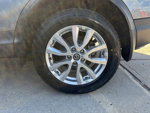 Used 2021 Nissan Rogue Sport S AWD/4WD image 36