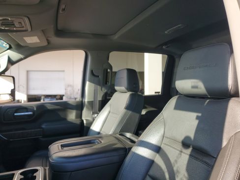 Used 2022 GMC Sierra 2500 Denali w/ Denali Ultimate Package image 24