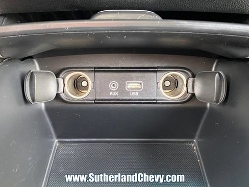 Used 2020 Kia Sorento LX FWD image 29