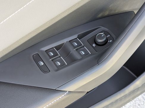 New 2026 Volkswagen Jetta SEL image 13