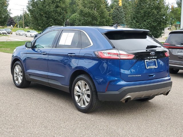 Used 2021 Ford Edge Titanium w/ Equipment Group 301A FWD image 3