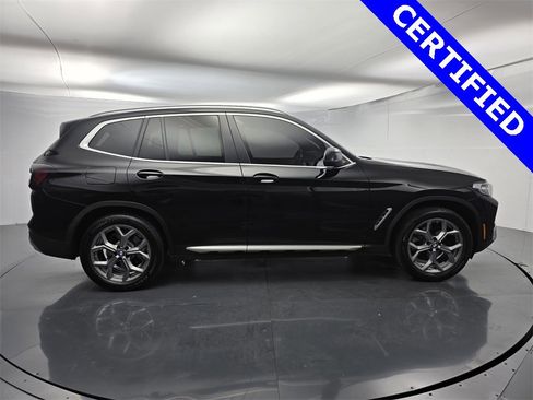 Used 2024 BMW X3 sDrive30i w/ Convenience Package image 3