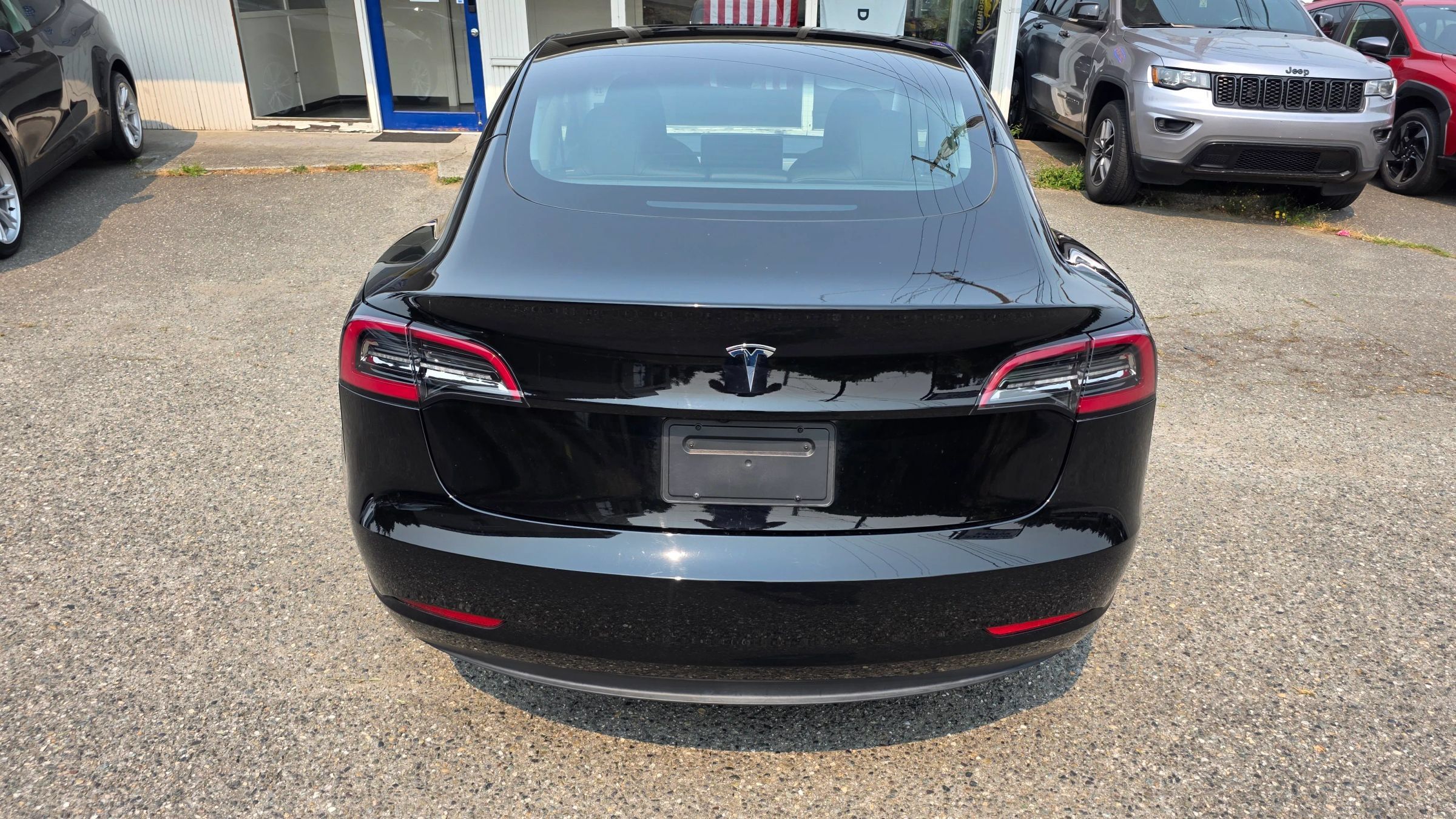 Used 2023 Tesla Model 3 Standard Range RWD image 6