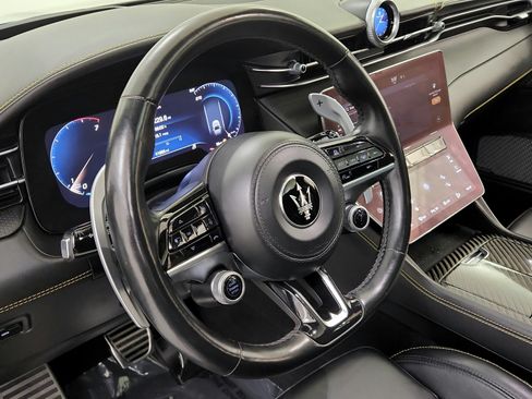 Used 2023 Maserati Grecale Modena AWD/4WD image 19