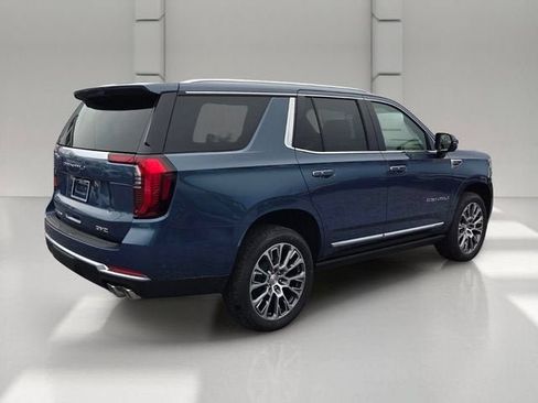 New 2026 GMC Yukon Denali w/ Sun & Power Step Package AWD/4WD image 5