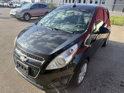 Used 2015 Chevrolet Spark LT FWD image 2