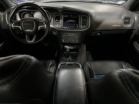 Used 2018 Dodge Charger SXT Plus RWD image 13