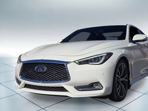 Used 2021 INFINITI Q60 3.0t Luxe w/ Cargo Package RWD image 9