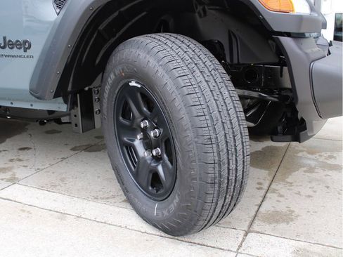 New 2026 Jeep Wrangler Sport AWD/4WD image 37