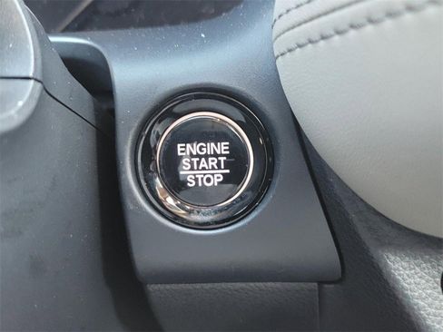 Used 2024 Honda HR-V EX-L image 19