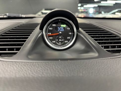 Used 2014 Porsche 911 Carrera image 12