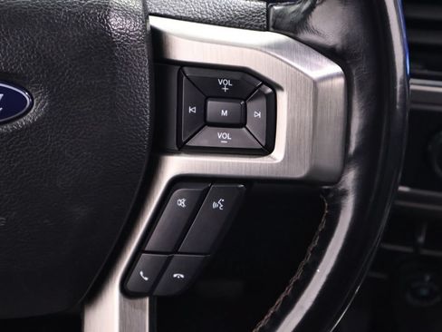 Certified 2022 Ford F350 Platinum AWD/4WD image 23