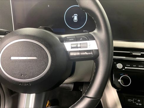 Certified 2025 Hyundai Tucson SEL image 43