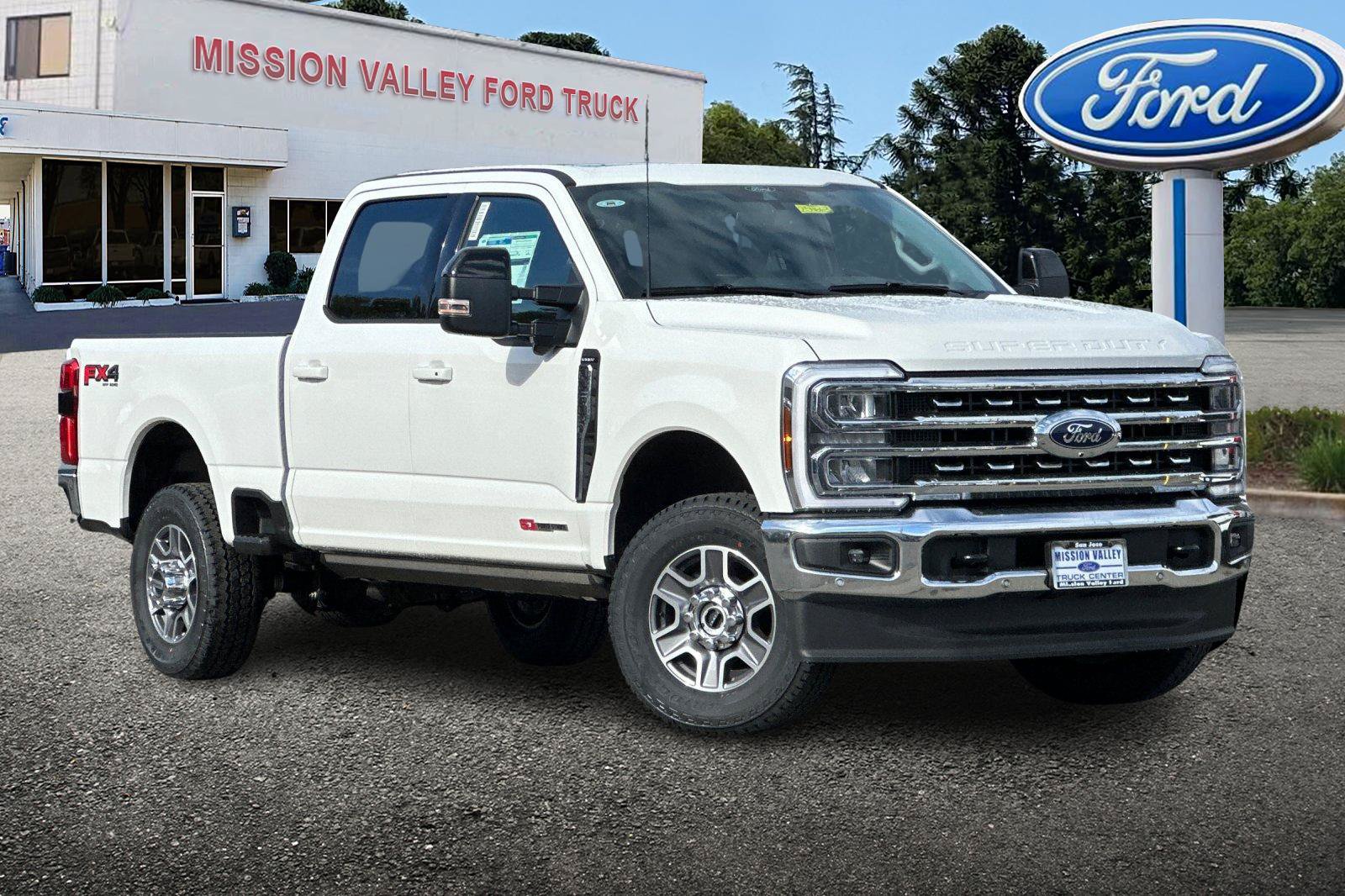 New 2025 Ford F250 Lariat w/ Lariat Ultimate Package AWD/4WD image 2