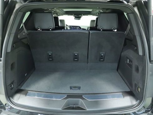 Used 2023 Cadillac Escalade Sport AWD/4WD image 36