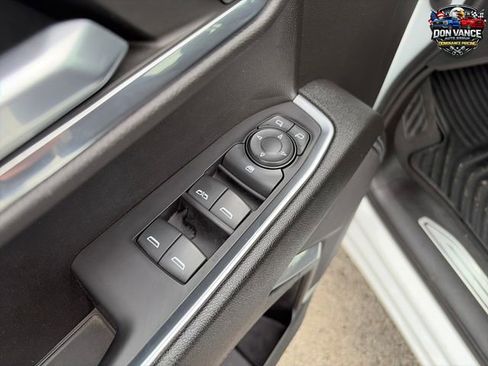 Used 2023 Chevrolet Silverado 1500 LT AWD/4WD image 12